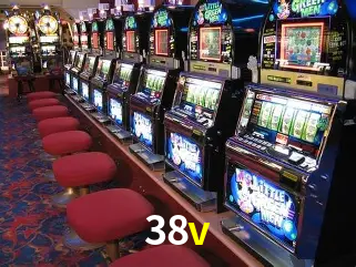 Descubra o Mundo do Cassino Online com 38v